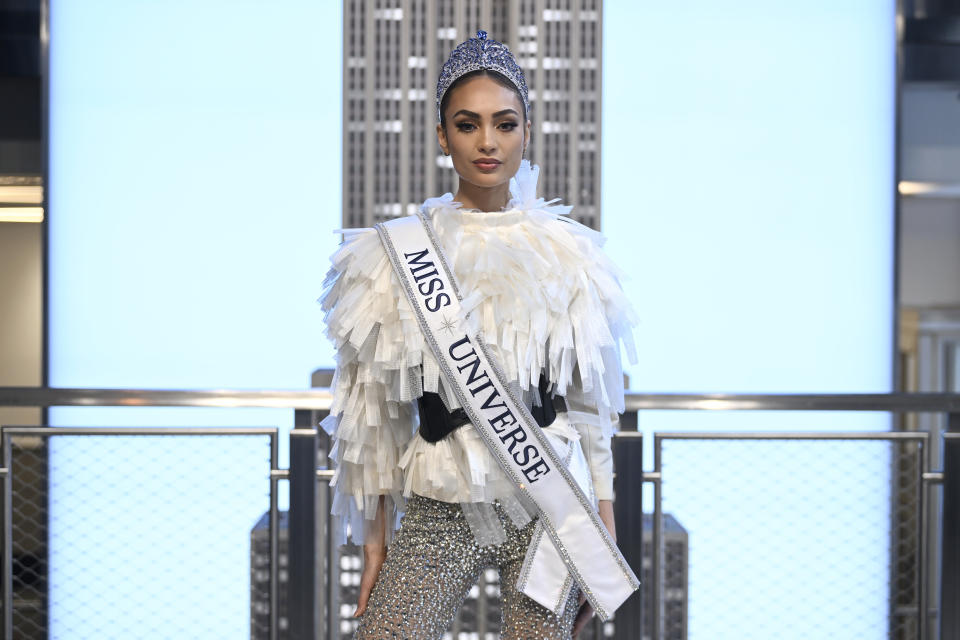 NEW YORK, NEW YORK - JANUARY 17: Miss Universe 2022 R'Bonney Gabriel attends the Empire State Building on January 17, 2023 in New York City.  (Photo by Roy Rochlin/Getty Images for Empire State Realty Trust)