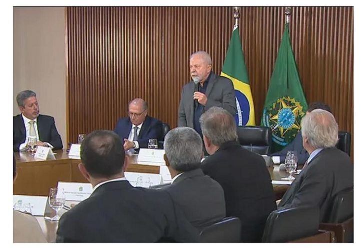 Brazil Defending democracy Lula stressed at a meeting with governors