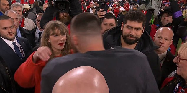 Swift was visibly emotional as she hugged Kelce for the first time shortly after his win